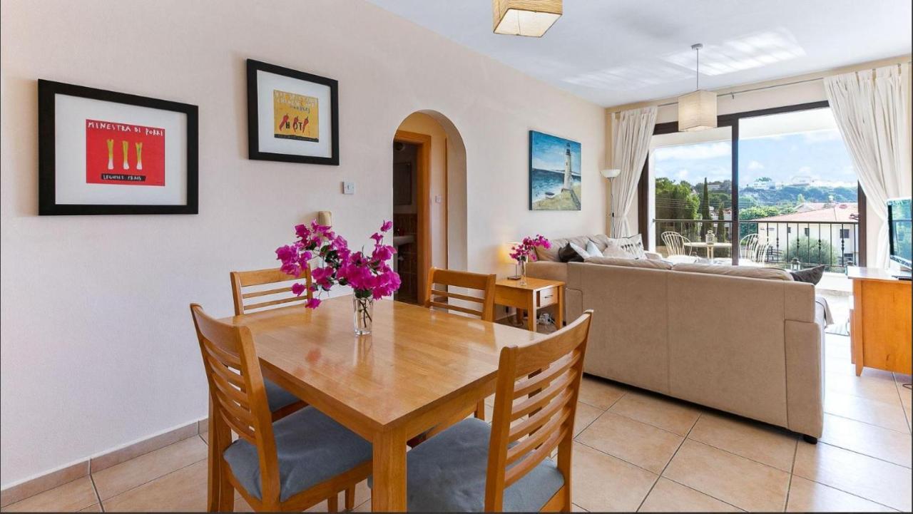 Spacious Contemporary Apartment Pissouri Ngoại thất bức ảnh