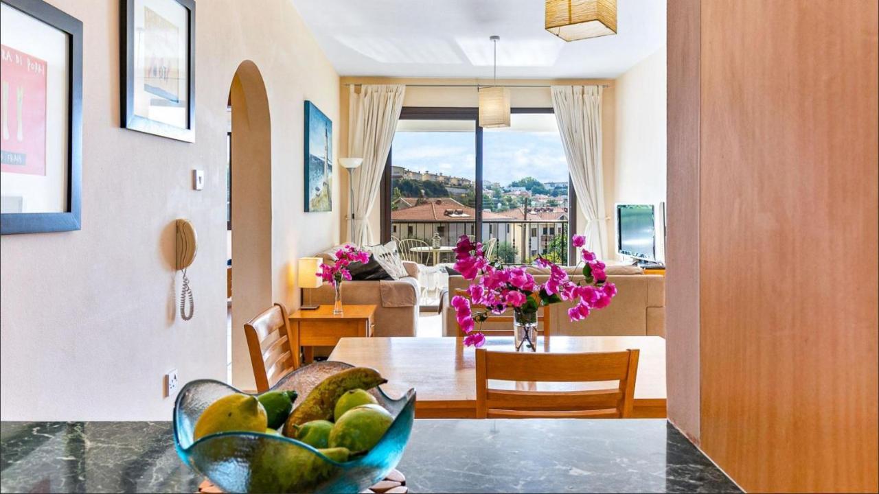 Spacious Contemporary Apartment Pissouri Ngoại thất bức ảnh