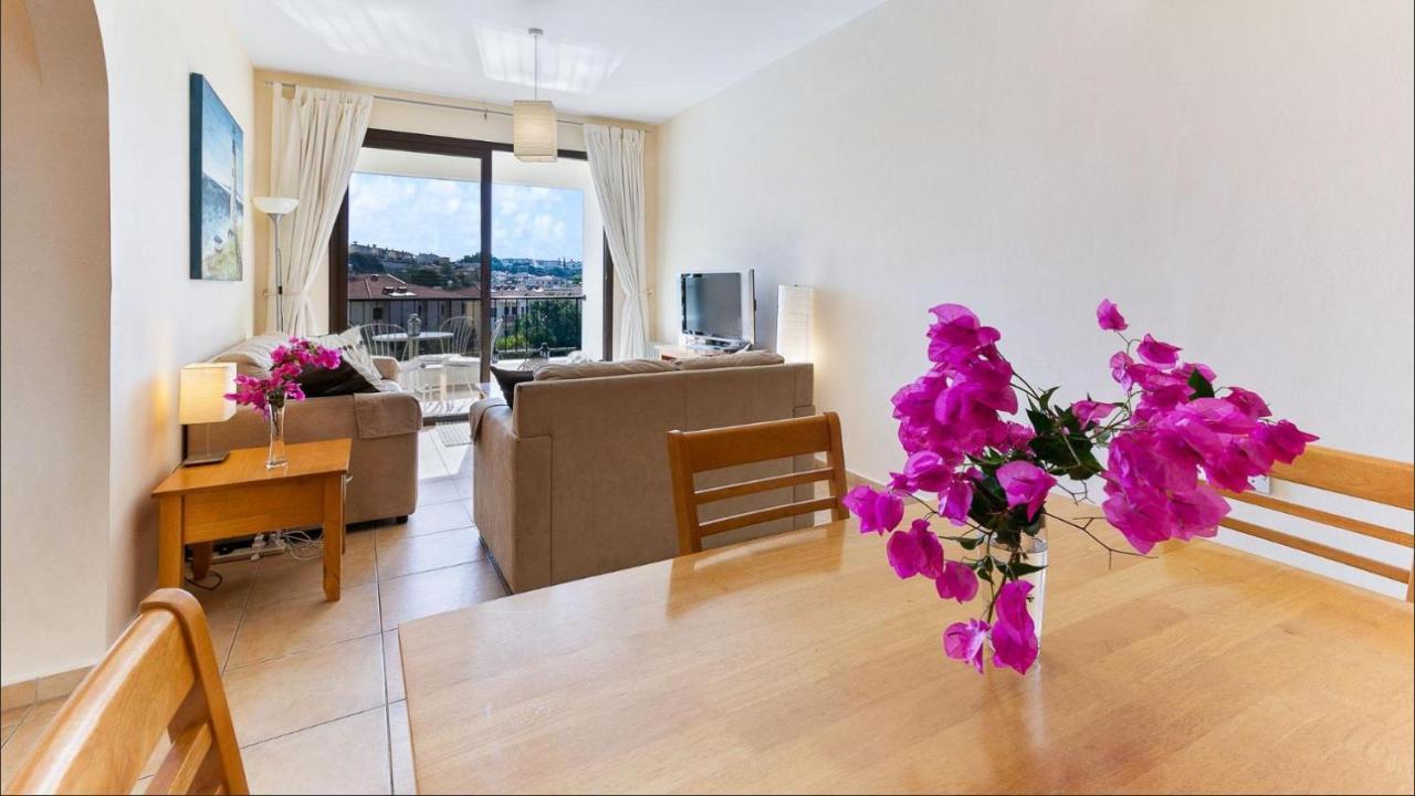 Spacious Contemporary Apartment Pissouri Ngoại thất bức ảnh